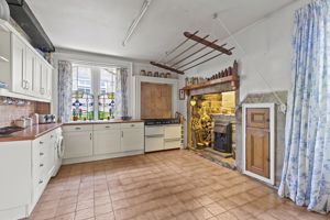 Photo 6- click for photo gallery